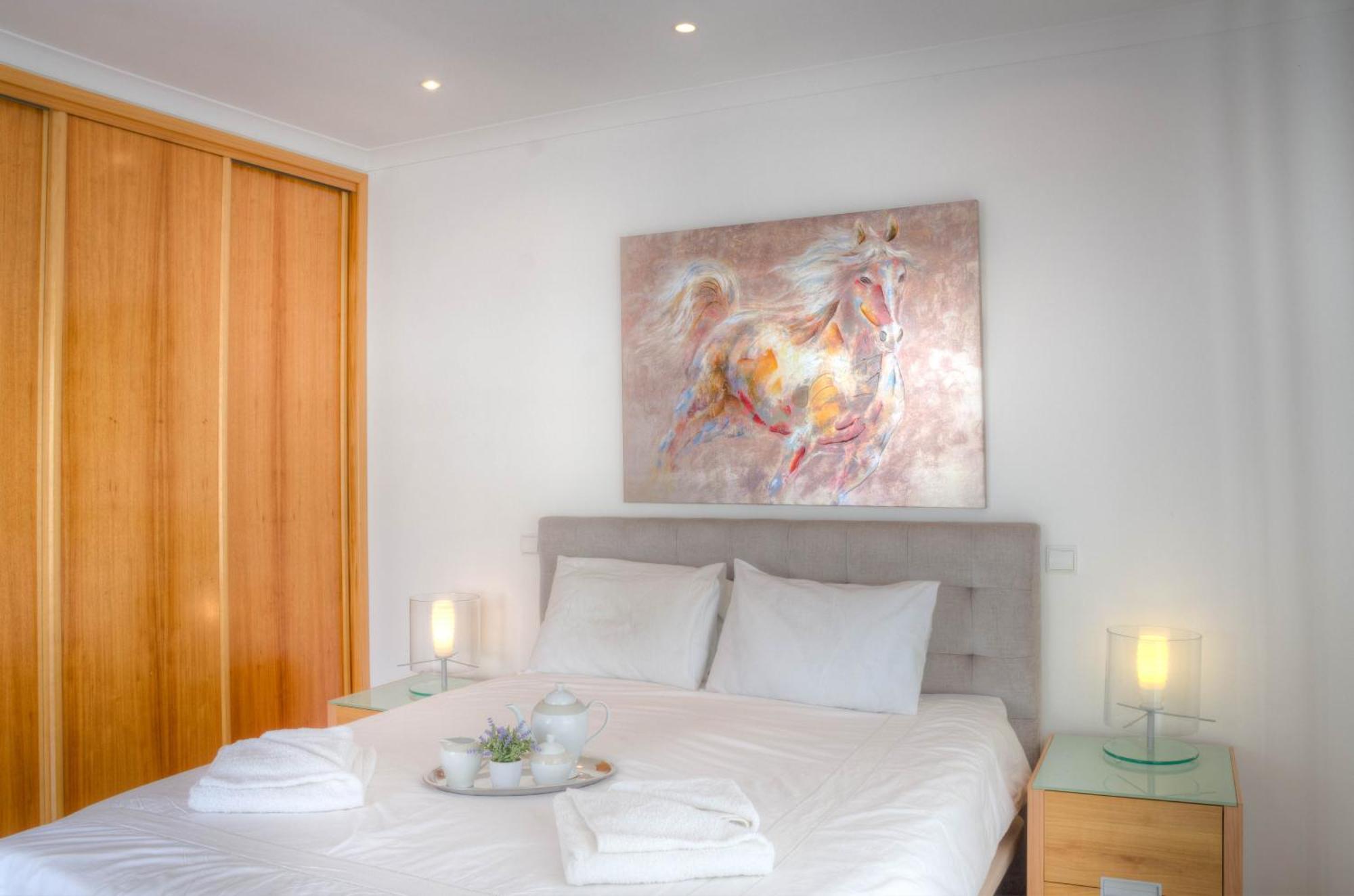Villa Montanha, Luxury Coastal Villa, With Swimming Pool, Loungers And Alfresco Dining, 10 Min Walk To The Beautiful Praia Da Luz Beach, Shops, Bars And Restaurants! Eksteriør billede